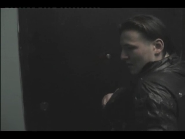 Диалог через дверь с АВП (2008)